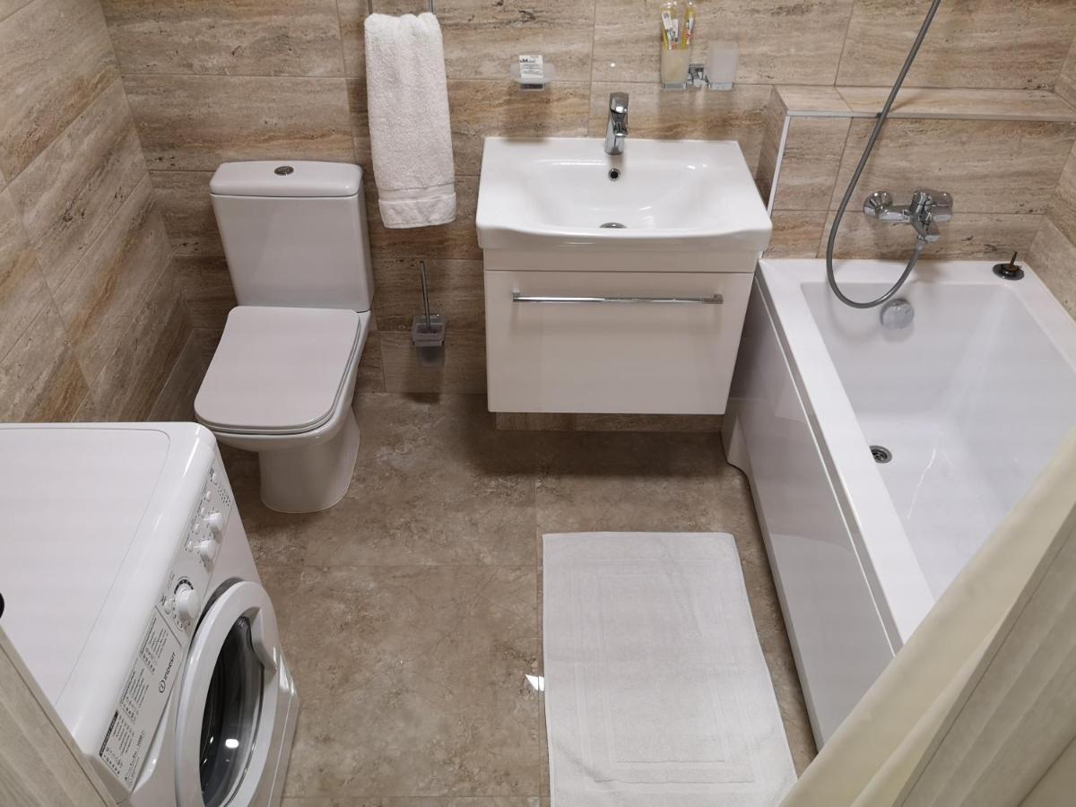 Lux Apartment,10 Фонтана,До Моря 5 Минут Odessa Exterior foto